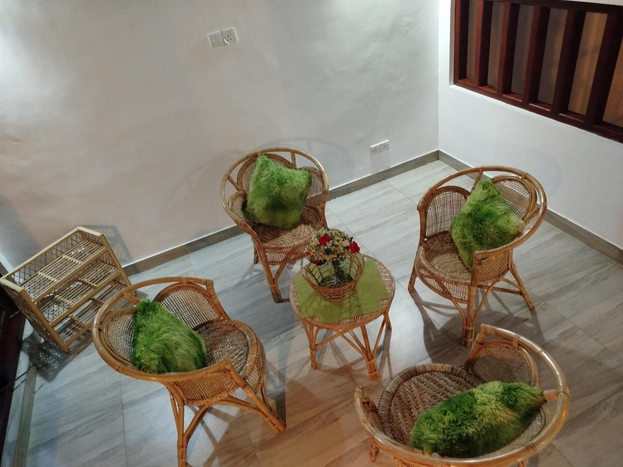 Hotel Elzangi Negombo Zewnętrze zdjęcie