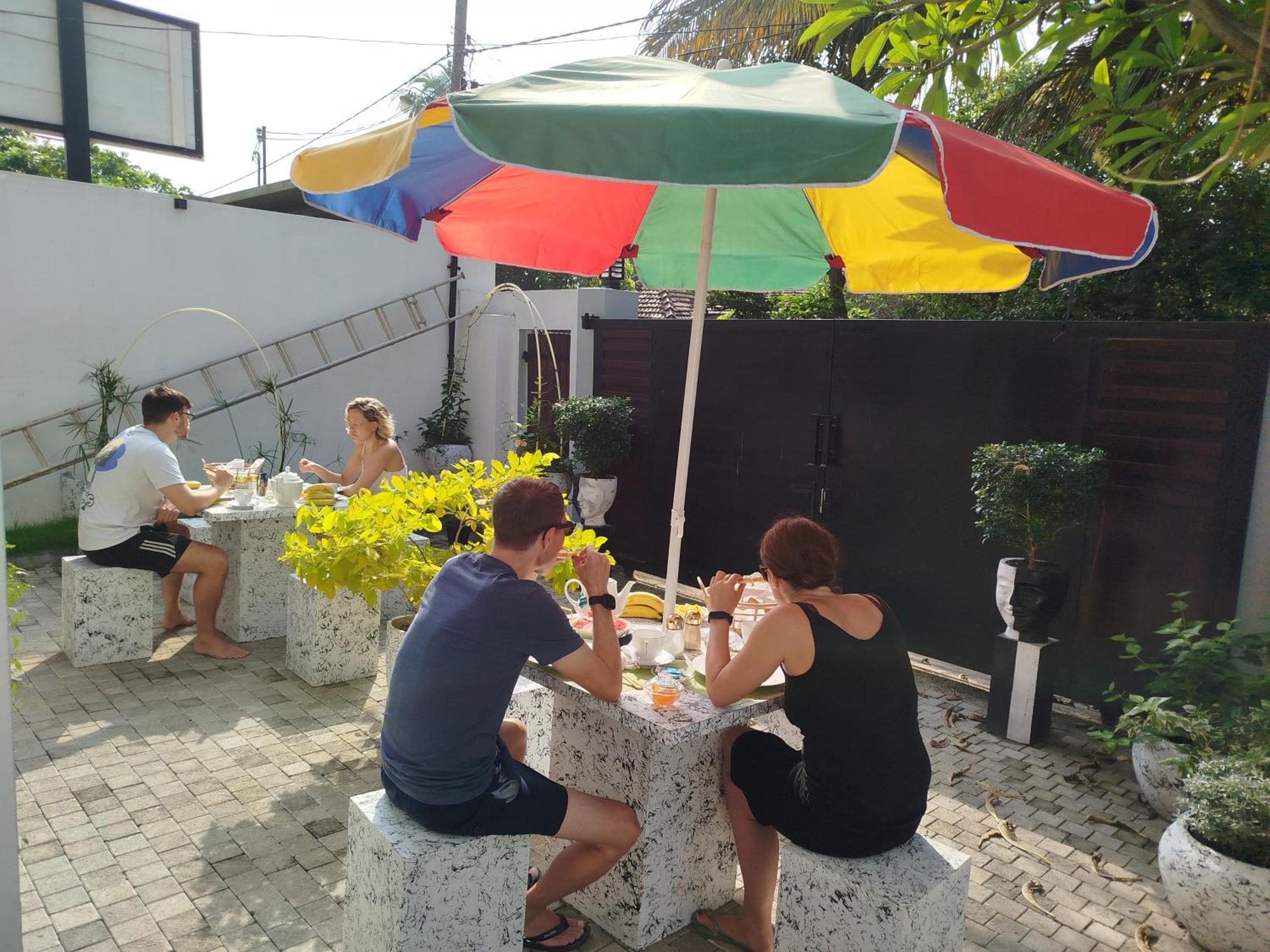 Hotel Elzangi Negombo Zewnętrze zdjęcie