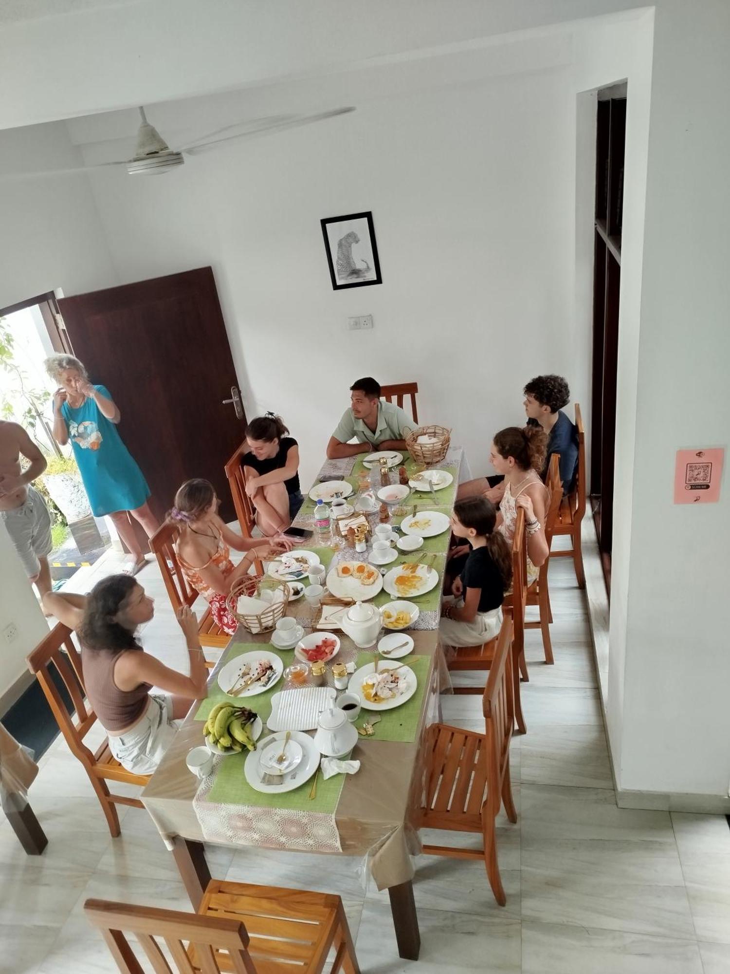Hotel Elzangi Negombo Zewnętrze zdjęcie